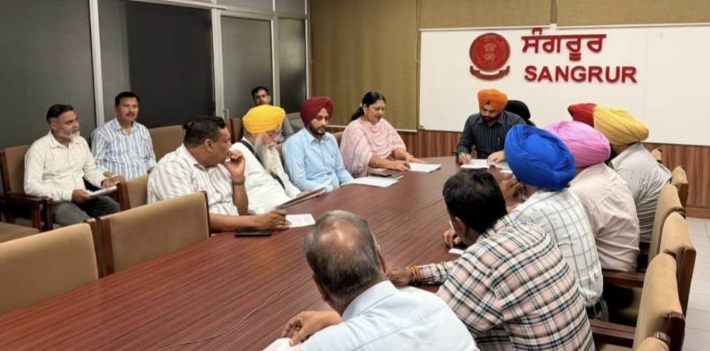 ਸਪੈਸ਼ਲ ਇਨਟੈਨਸਿਵ ਰਵੀਜ਼ਨ ਸਬੰਧੀ ਵੱਖ ਵੱਖ ਸਿਆਸੀ ਪਾਰਟੀਆਂ ਦੇ ਨੁਮਾਇੰਦਿਆਂ ਨਾਲ ਮੀਟਿੰਗ